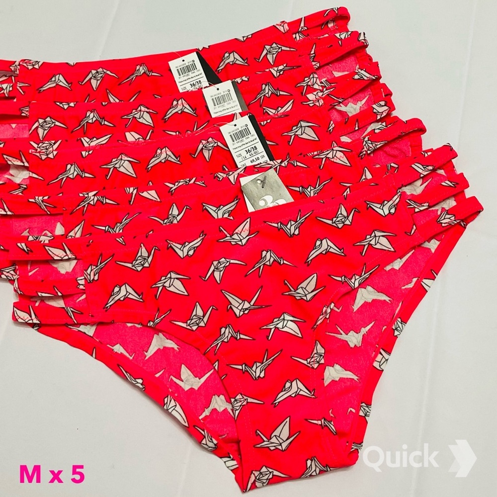 NWT 5-pk Red Print Low-Rise Panties